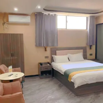 Sunny Business Hotel