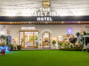 DAILY HOTEL (Guangzhou Panyu Changlong Xiajiao Metro Station Store)