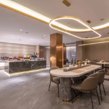 Homeinn Plus Hotel (Jining North Bus Station Vocational College)