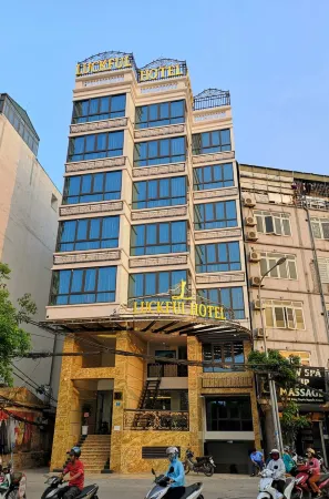 Luckful Hotel