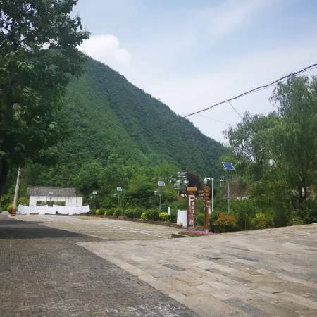 Muguang Garden Hostel