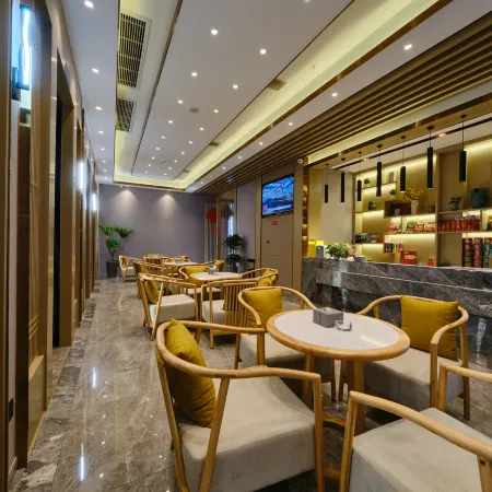 Tomy House (Xuanhan New Bus Station Store)