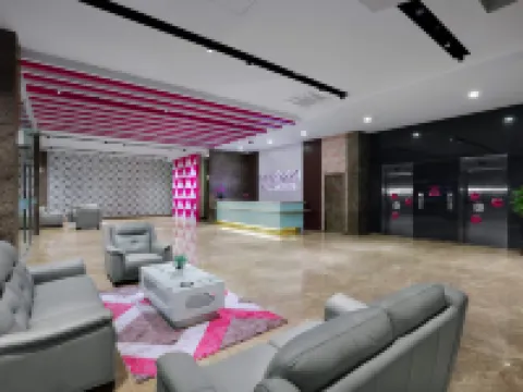 Favehotel Nagoya - Batam Hotels in Batam