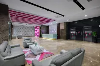 Favehotel Nagoya - Batam Hotels in Batam