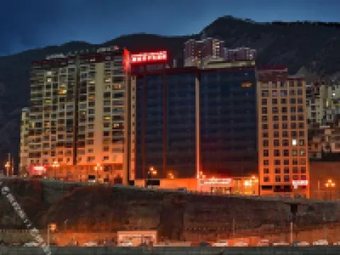 雅江康巴漢子大酒店 雅江酒店