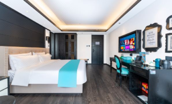 Xi'an Hotel (Shangrao City Guangxin District Administrative Service Center Wuyue Plaza)