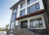 Moshang Huakai Homestay Hotels in Yan ziling DiaoTai resort