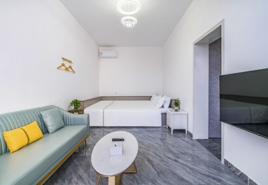 Tongluyushe 실내 수영장