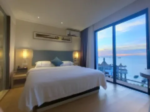 Beihai Yihai Qingcheng Seaview Hotel (Old Street Underwater World Shop)