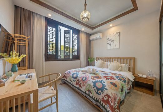 花筑·听枫説民宿（篁岭风景区店）外景图