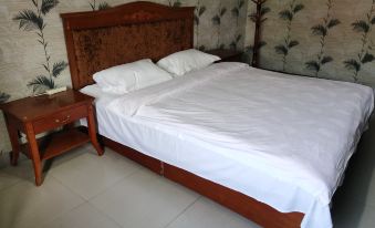 Yiwang Business Hotel, Puyang County