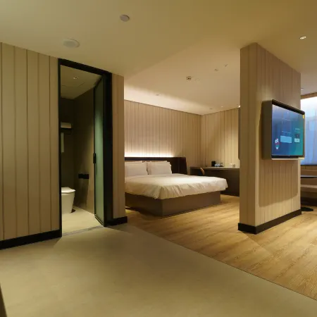 HanTing Hotel (Weifang Qingzhou Taihua)