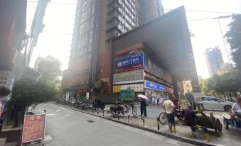Haitangshe Apartment (Chenjiaxuan Subway Station)