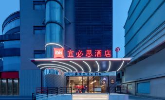 Ibis Hotel