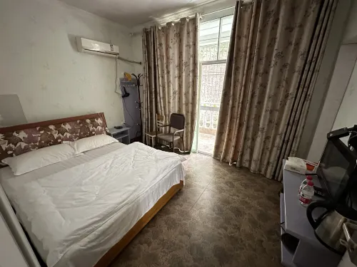 Hejiang Holiday Hotel