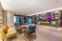 HanTing Hotel (Lanzhou Anning Feijiaying Crossroads University Town)