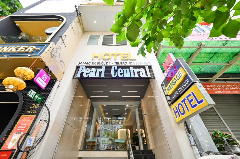 Pearl Central Hotel- Near Nguyen Hue Street