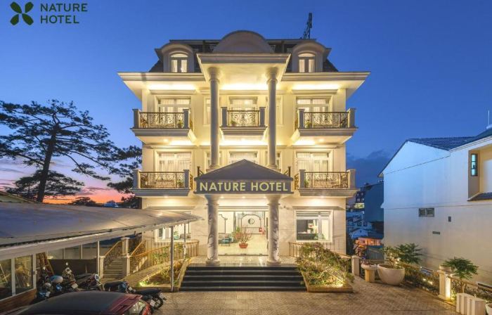Nature Hotel - Luong The Vinh