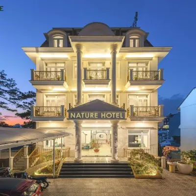 Nature Hotel - Luong The Vinh Hotels near St. Nicholas Cathedral of Da Lat