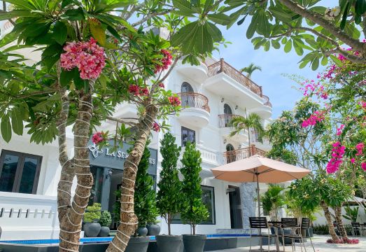 라 세라 스위트 주변 관광지