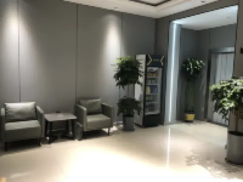 Crystal Hotel (People's Hospital) Hotel a Jishan