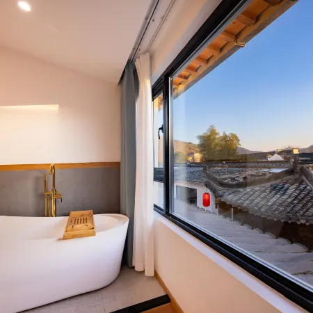 Hongcun Yunjianyue Tingyuan Light Luxury Holiday Homestay