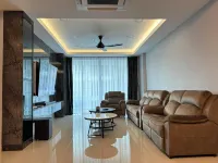 Sri Indah Luxury HomeStay