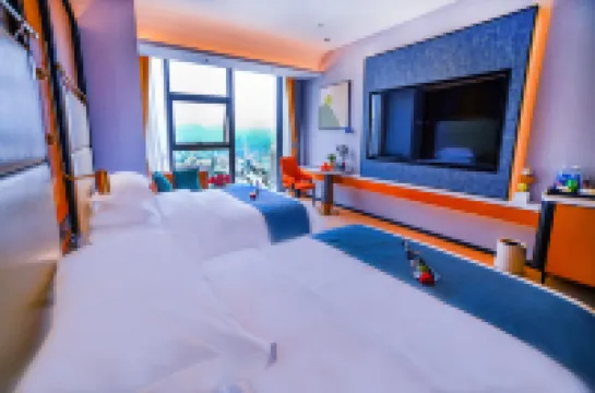 保山三川設計師觀景飯店（五洲國際廣場店）