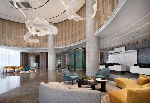 햄튼 바이 힐튼 하미 객실