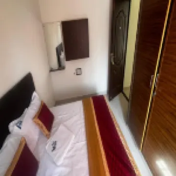 V Inn Service Apartments