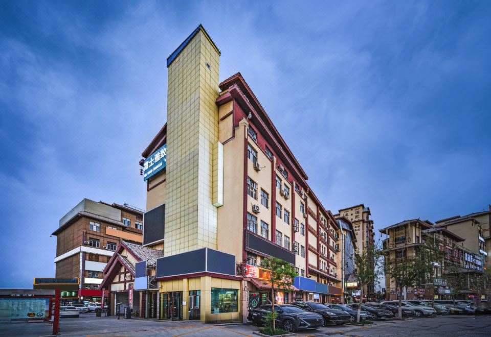 hotel overview picture