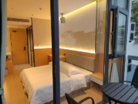 Shui Shang Lou Hotel (Nanjing Confucius Temple Old Gate East Branch) Hotels in Nanjing