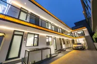 五台山圓殊精舍（殊像寺店） - 2 星級