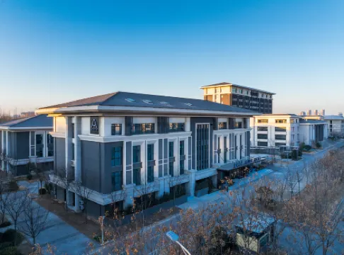 Atour Hotel Pizhou East Railway Station Municipal Government Отели в г. Пичжоу