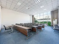 โรงแรมริมทะเลสาบไวท์สวอน โรงแรมใกล้Weishanlu