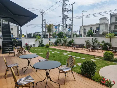 FU LOU LANG YUE HOTEL Отели рядом с достопримечательностью «Tongguling Scenic Spot»