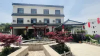 Xianglixiang Farm Stay - Bãi đậu xe