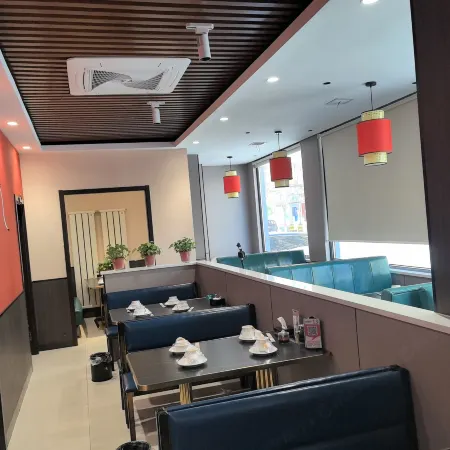 Nuanju Selected Hotel (Baotou Qingshan District Government)