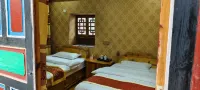 Jiaju Zangzhai Ajiacuo B&B