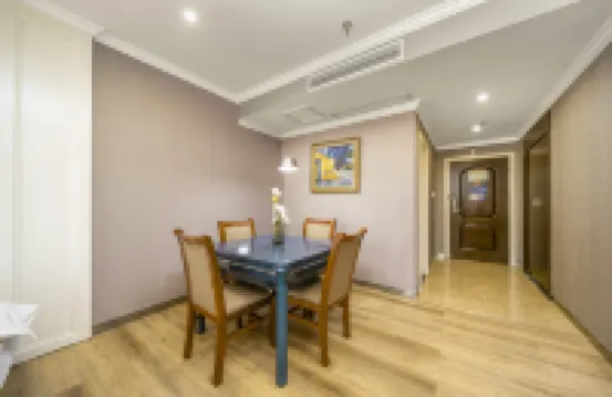 Leping Century King Hotel