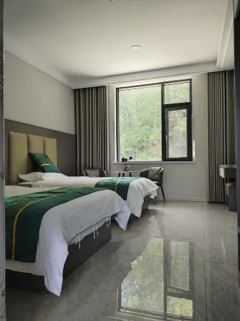 Liuba Feifan Inn Отели в г. Люба