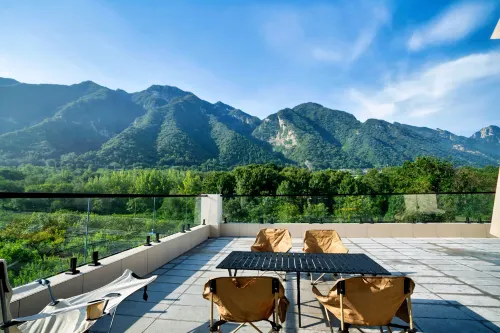 嶼山露營飯店（華山景區店）