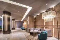 Chaozhou Ancient City Archway Street Orange Crystal Hotel