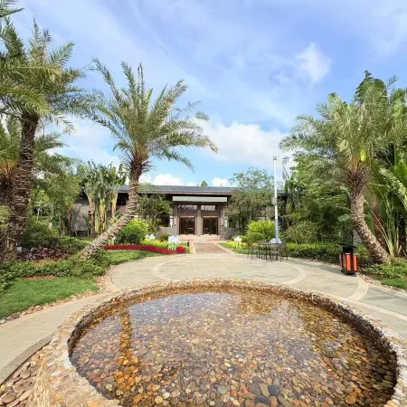 Yangxi Binhai Saline Water Mine Hot Spring Hotel