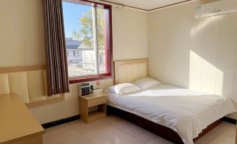 Huayi Hotel (Anxin Jianchang South Street store)