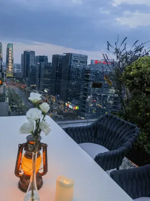 Chengdu Lutai Air Hotel Hotels near ICON·Cloud Tianfu Concert Hall