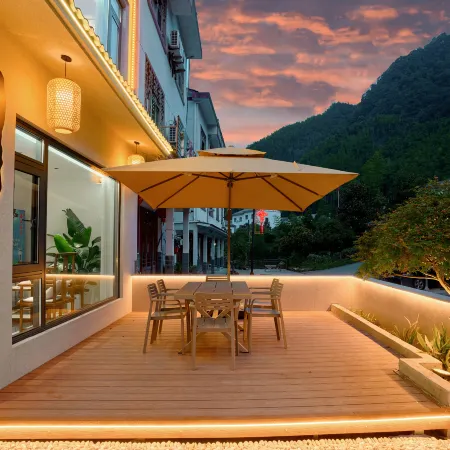 Mountain View Lodge · deram Scenic Designer Holiday Retreat (Sanqing Mountain Scenic Area Branch)