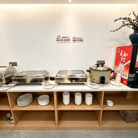 Wenlan Qimeng Hotel (Xuan'en Wenlan Bridge)