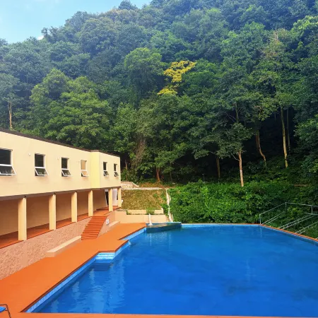 Longshan Forest Hot Spring Resort