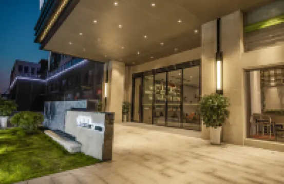 Yiting Meizhi Hotel (Changsha High-speed Railway South Station Convention and Exhibition Center)